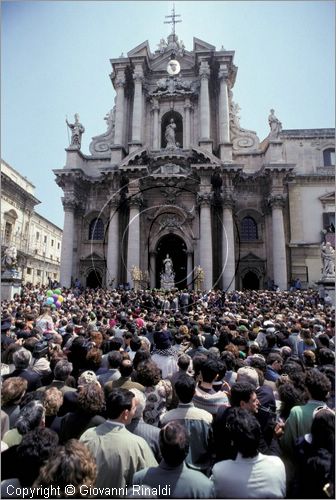 ITALY - SIRACUSA
Festa di Santa Lucia di Maggio (prima domenica di maggio)