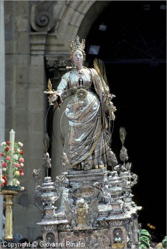 ITALY - SIRACUSA
Festa di Santa Lucia di Maggio (prima domenica di maggio)