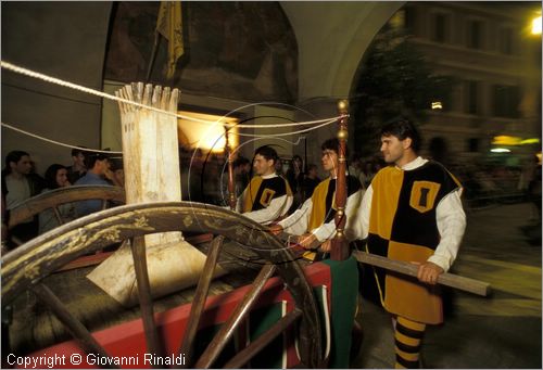 ITALY - TREVI (PG) - PALIO DEI TERZIERI (prima domenica di ottobre)
Corteo Storico