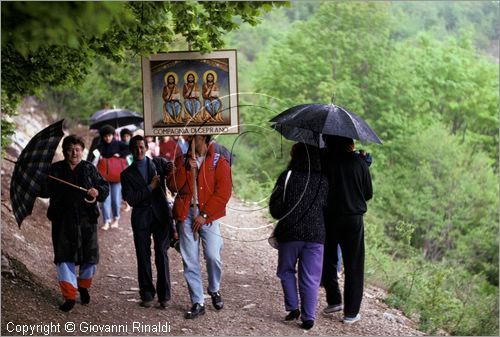 ITALY - VALLEPIETRA (RM)
Pellegrinaggio al Santuario della SS.Trinit (SS.Trinit)