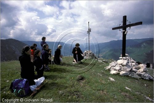 ITALY - VALLEPIETRA (RM)
Pellegrinaggio al Santuario della SS.Trinit (SS.Trinit)