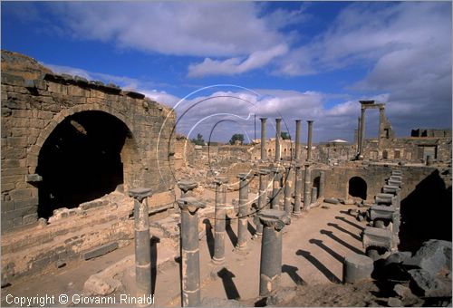 SIRIA - BOSRA (Bosra ash-Sham)
le terme romane, lato est