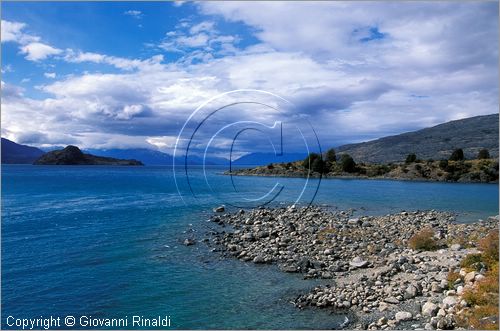 CILE - CHILE - Patagonia - (Puerto Bertrand) - Lago General Carrera