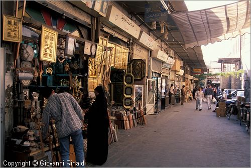 SYRIA - DAMASCO - Souq dell'artigianato dietro la Grande Moschea