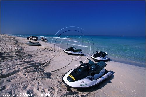 UNITED ARAB EMIRATES - DUBAI - la spiaggia di Jumeira