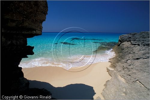 EGYPT - Marsa Matrouh - tratto di costa a circa 30 chilometri ad ovest della citt