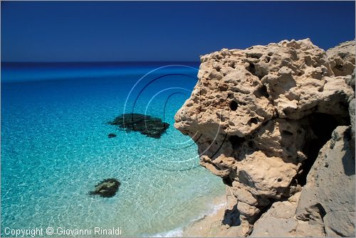 EGYPT - Marsa Matrouh - tratto di costa a circa 30 chilometri ad ovest della citt