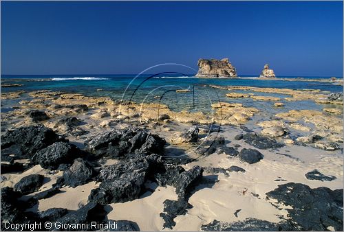 EGYPT - Marsa Matrouh - Bagni di Cleopatra, tratto di costa ovest della citt