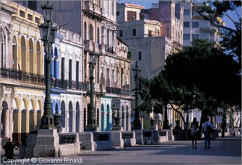 CUBA - HAVANA - Centro Habana - Paeso del Prado