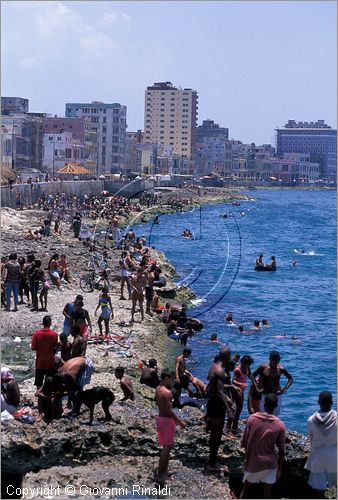 CUBA - HAVANA - Malecom Tradicional