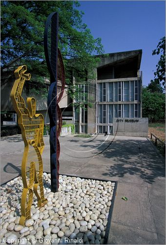 INDIA (PUNJAB) - CHANDIGARH - citt interamente progettata da Le Corbusier negli anni '50 - settore 10 - Museo della Citt