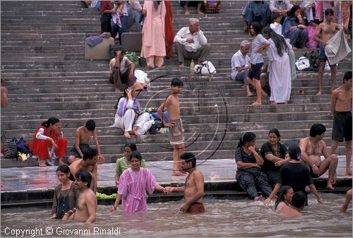 INDIA (UTTAR PRADESH) - Haridwar - citt di pellegrinaggio sulle rive del Gange