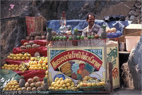 INDIA (UTTAR PRADESH) - Mussoorie - The Mall