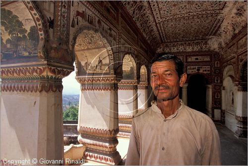 INDIA (HIMACHAL PRADESH) - Arki - il Forte di Arki - sala degli affreschi