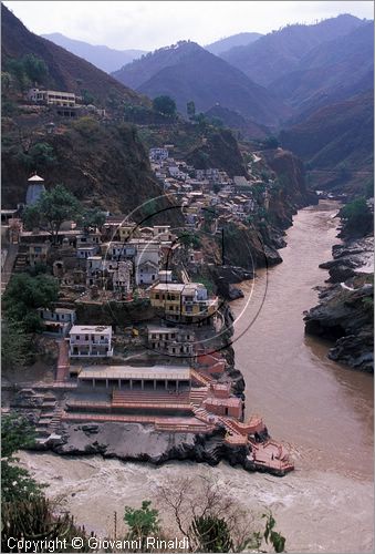 INDIA (UTTAR PRADESH) - Deo Prayag - cittadina alla confluenza di due affluenti del Gange