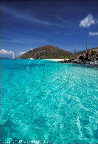 CARAIBI - ISOLE VERGINI BRITANNICHE - ISOLA DI JOST VAN DYKE - White Bay