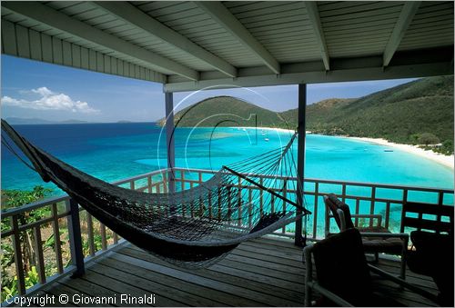 CARAIBI - ISOLE VERGINI BRITANNICHE - ISOLA DI JOST VAN DYKE - White Bay - la terrazza della casa White Bay Villa