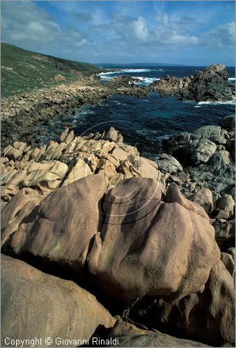 AUSTRALIA OCCIDENTALE - Cape Naturaliste - la costa presso Sugarloaf Rock