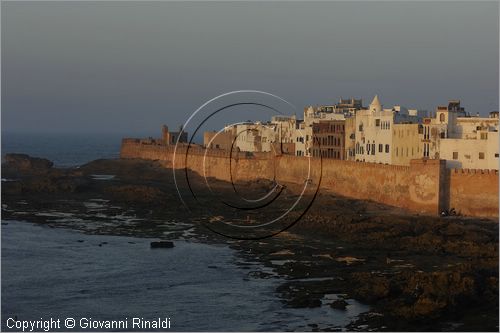 MAROCCO - MAROC - MOROCCO - ESSAOUIRA - veduta della citt dalla torre del porto