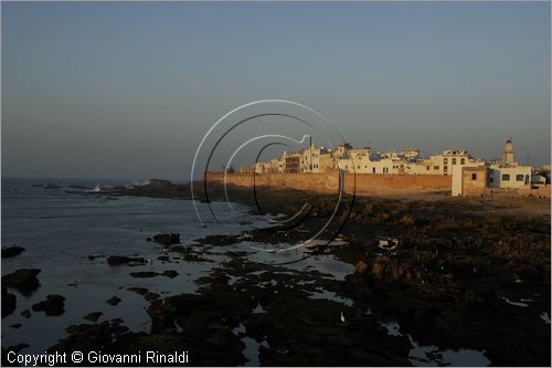 MAROCCO - MAROC - MOROCCO - ESSAOUIRA - veduta della citt al tramonto dalla torre del porto