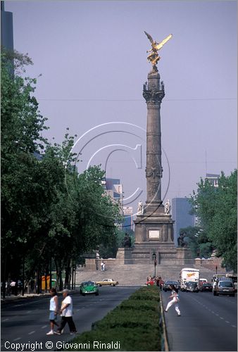 MEXICO - Citt del Messico - Paseo de la Reforma - monumento a la Indipendencia "The Angel"