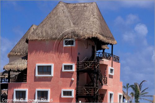 MEXICO - YUCATAN - Playa del Carmen -Insediamento turistico a nord della cittadina