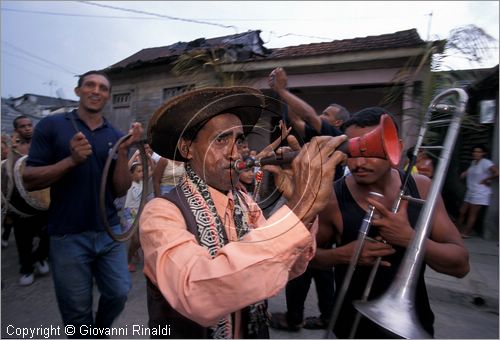 CUBA - Baracoa - festa popolare