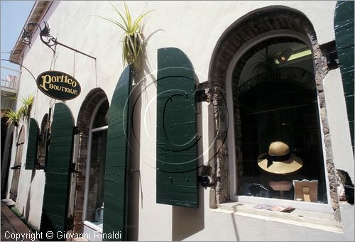 CARAIBI - ISOLE VERGINI AMERICANE - ISOLA DI ST.THOMAS - Charlotte Amalie - Portico Boutique