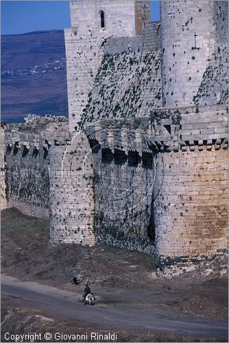 SYRIA - Crac dei Cavalieri (Qala'at al-Hosn) costruito dai crociati nel 1150 poi conquistato ed ampliato dal sultano Baibars nel 1271 - veduta