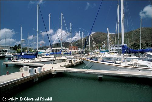 CARAIBI - ISOLE VERGINI BRITANNICHE - ISOLA DI TORTOLA - Road Town - Village Cay Hotel & Marina