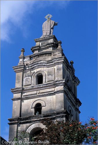 CUBA - Camaguey - Parque Agramonte - Iglesia Santa Catedral del 1864