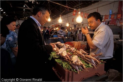 TUNISIA - TUNISI - La Medina - Grande Mercato coperto