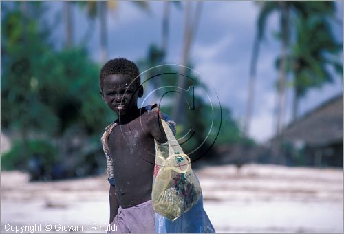 TANZANIA - ZANZIBAR  (Oceano Indiano) - Matemwe - costa est