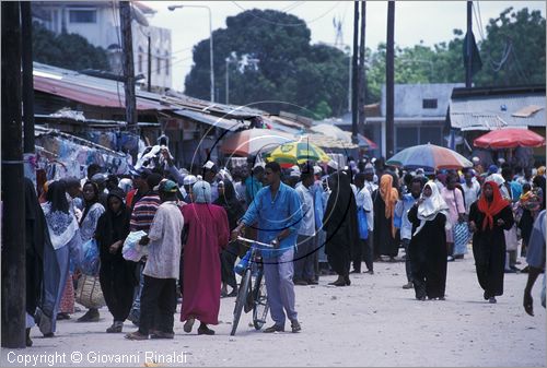 TANZANIA - ZANZIBAR  (Oceano Indiano) - Stone Town - il mercato