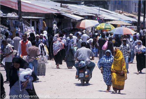 TANZANIA - ZANZIBAR  (Oceano Indiano) - Stone Town - il mercato